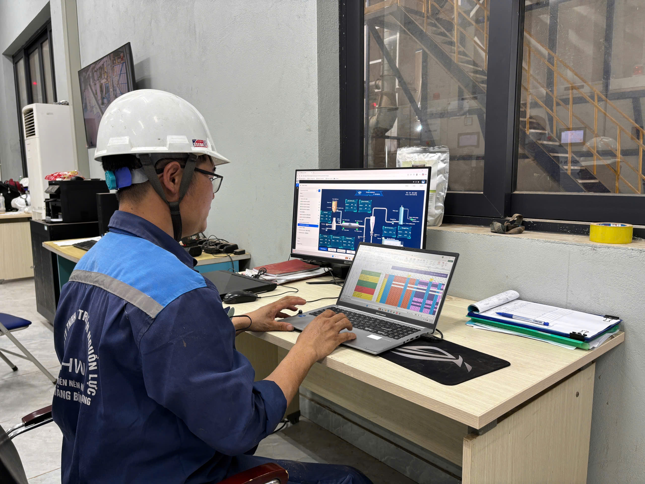 Quy trình đóng gói và kiểm tra viên nén gỗ DOHWA